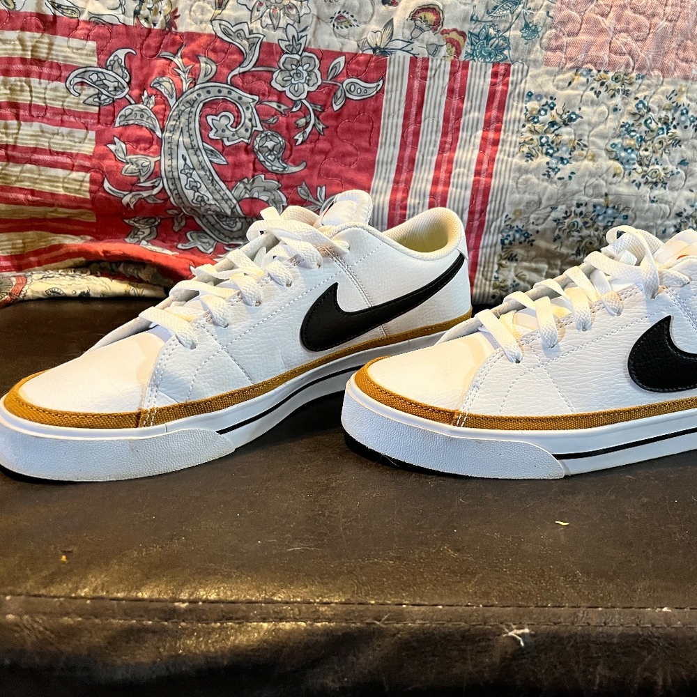 Nike Court Legacy shoes